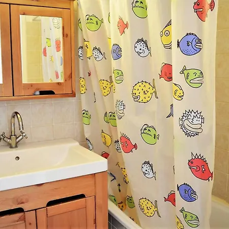 Duplex Avec Terrasse, 2 Chambres, Parking Prive A 2 Min De La - Fr-1-251-569 Apartman