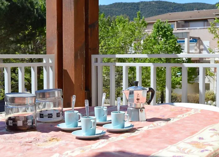 Duplex Avec Terrasse, 2 Chambres, Parking Prive A 2 Min De La - Fr-1-251-569 *